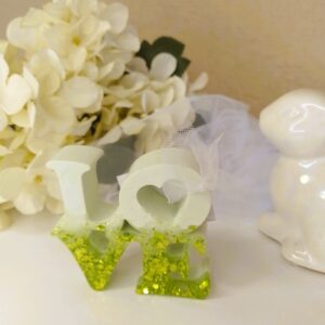 Love Green w/Green Resin Glitter